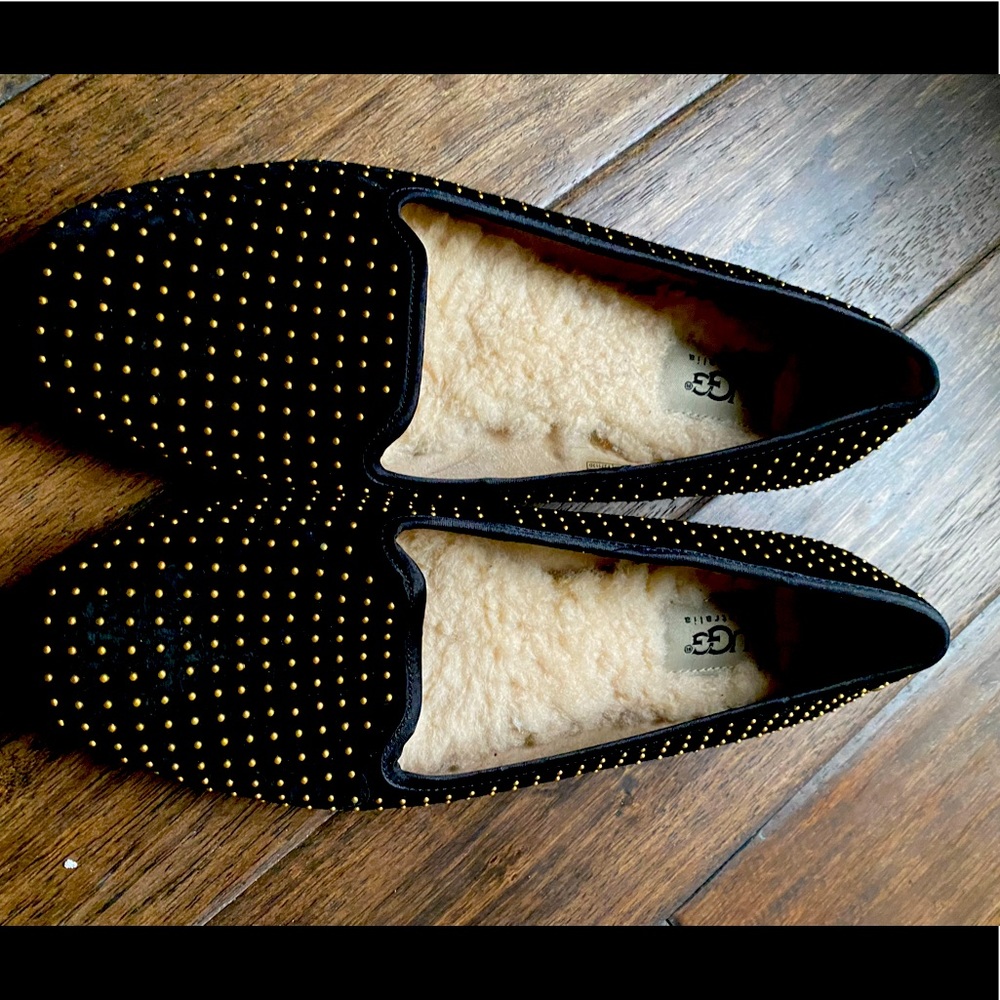 Beautiful UGG suede leather ♠️♣️